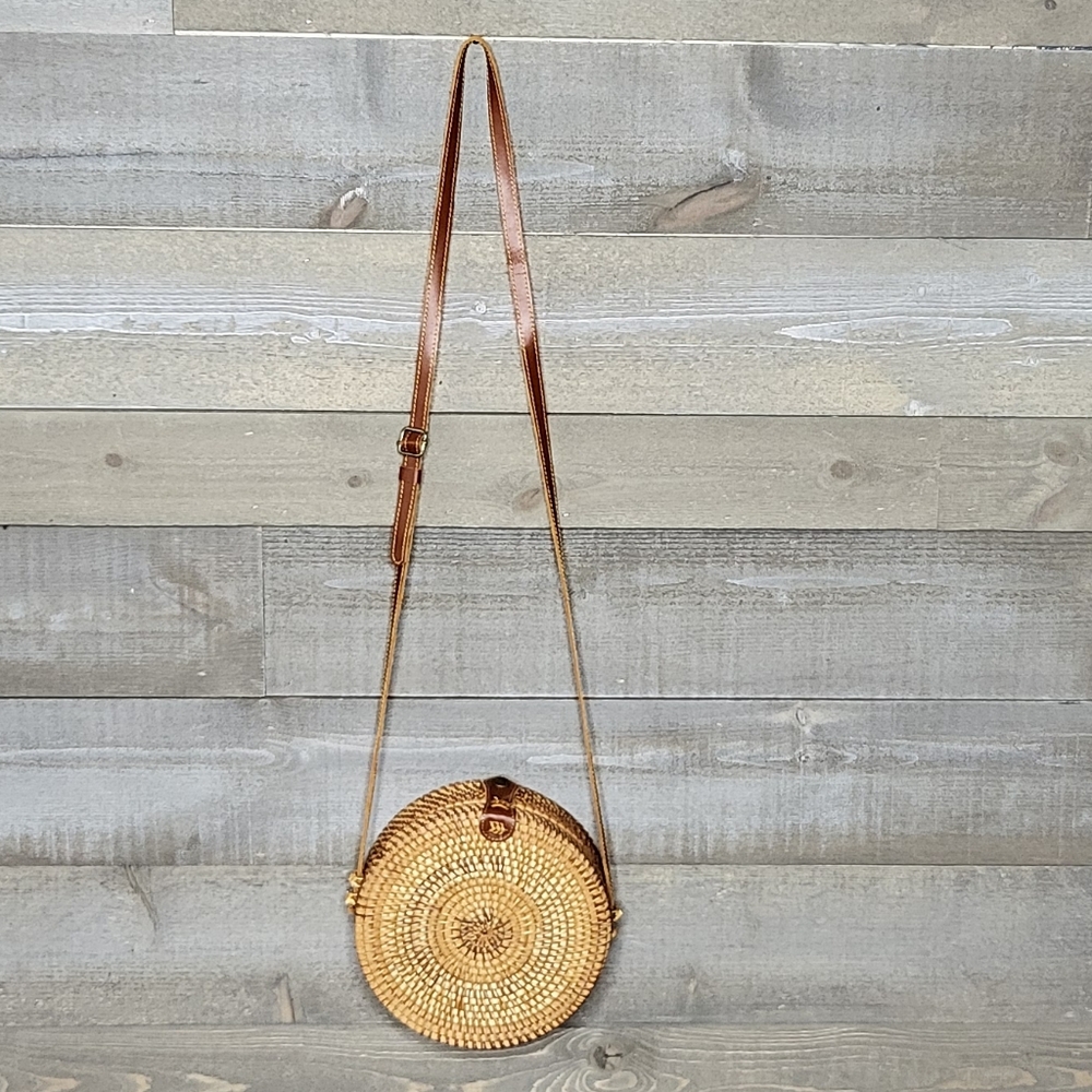 Rattan Straw Wicker Handmade Craftsman Crossbody Bag